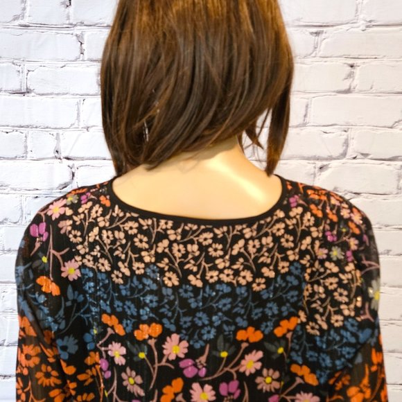 BCBGeneration, Boho BCBG lace up front floral print dress with bell sleeves - Picture 14 of 15